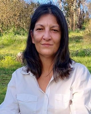 Luisa González, psicóloga clínica especializada en trauma y duelo